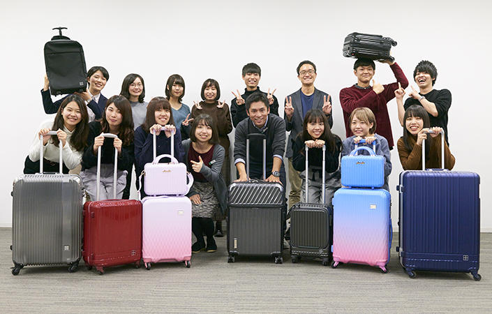 1902suitcase_22.jpg