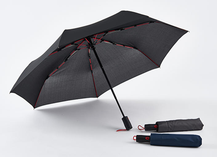1906_rainy-day2_01.jpg