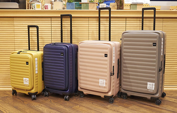 1912suitcase_16.jpg