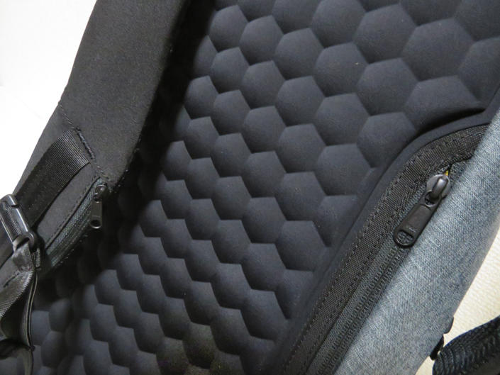 2012_bag_07.jpg