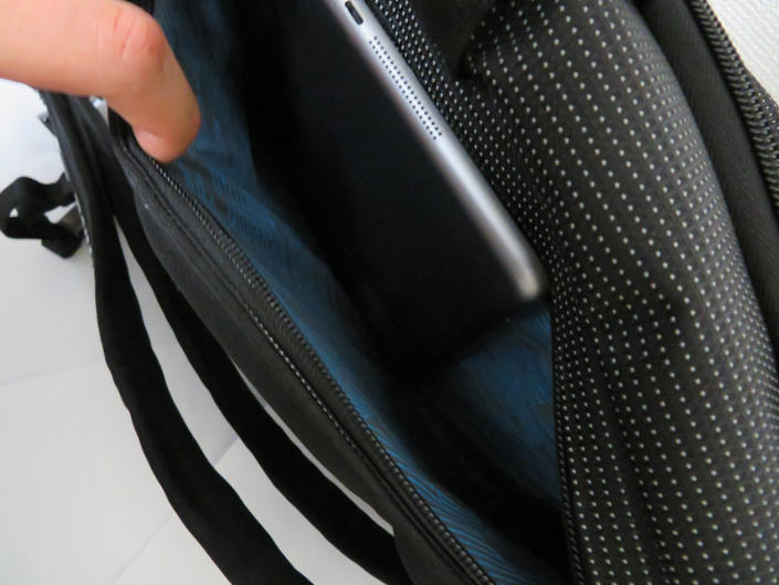 2012_bag_17.jpg