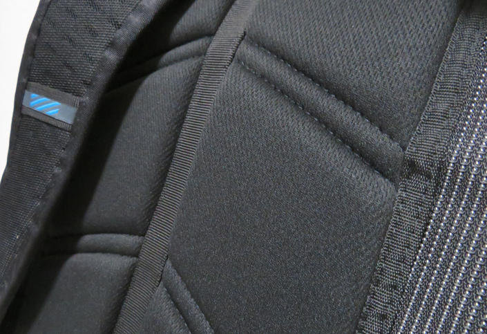 2012_bag_18.jpg