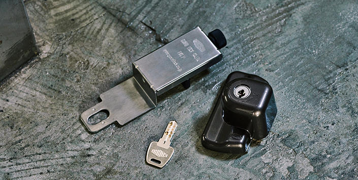 2012_security_03.jpg