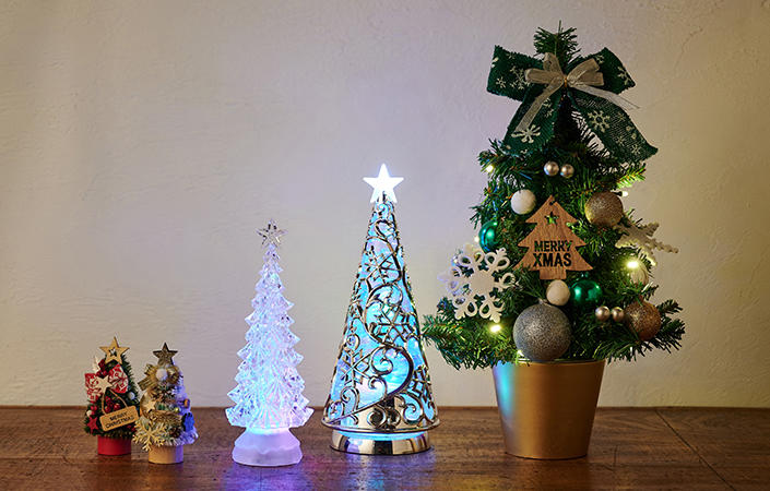 1911_christmas-tree_09.jpg