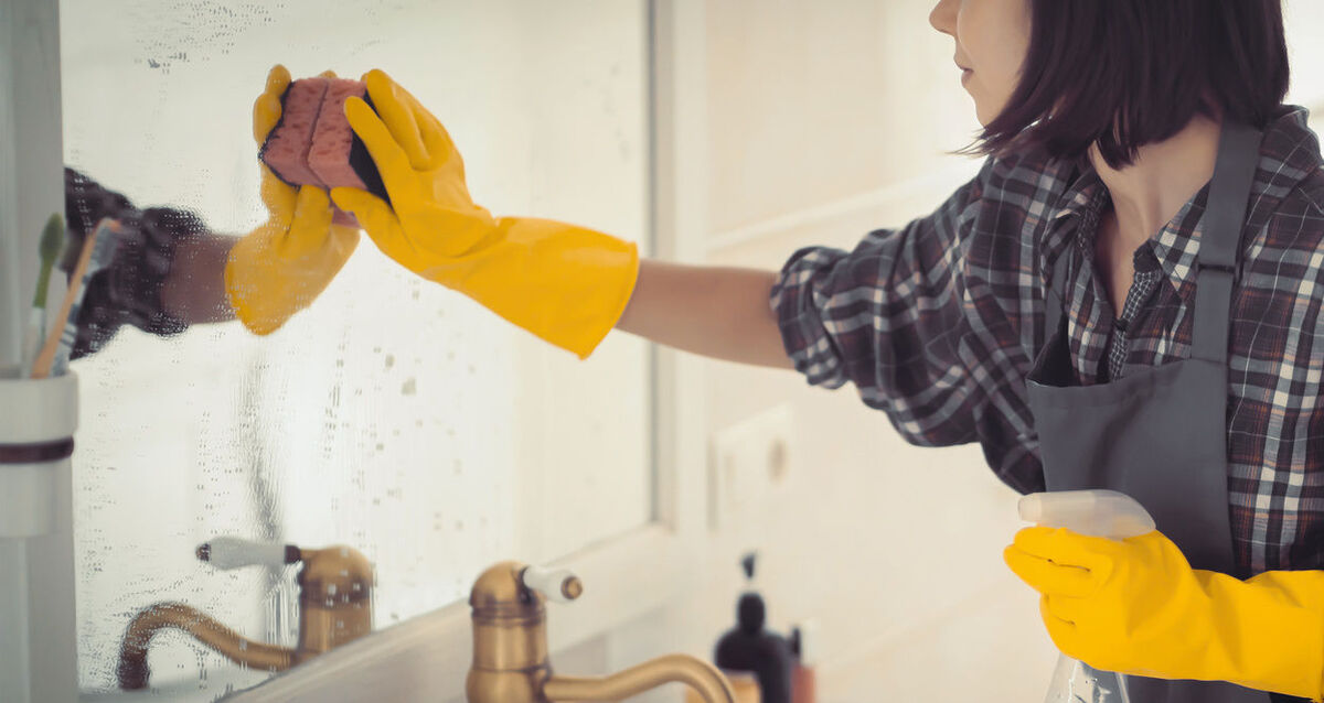 鏡の掃除方法とは