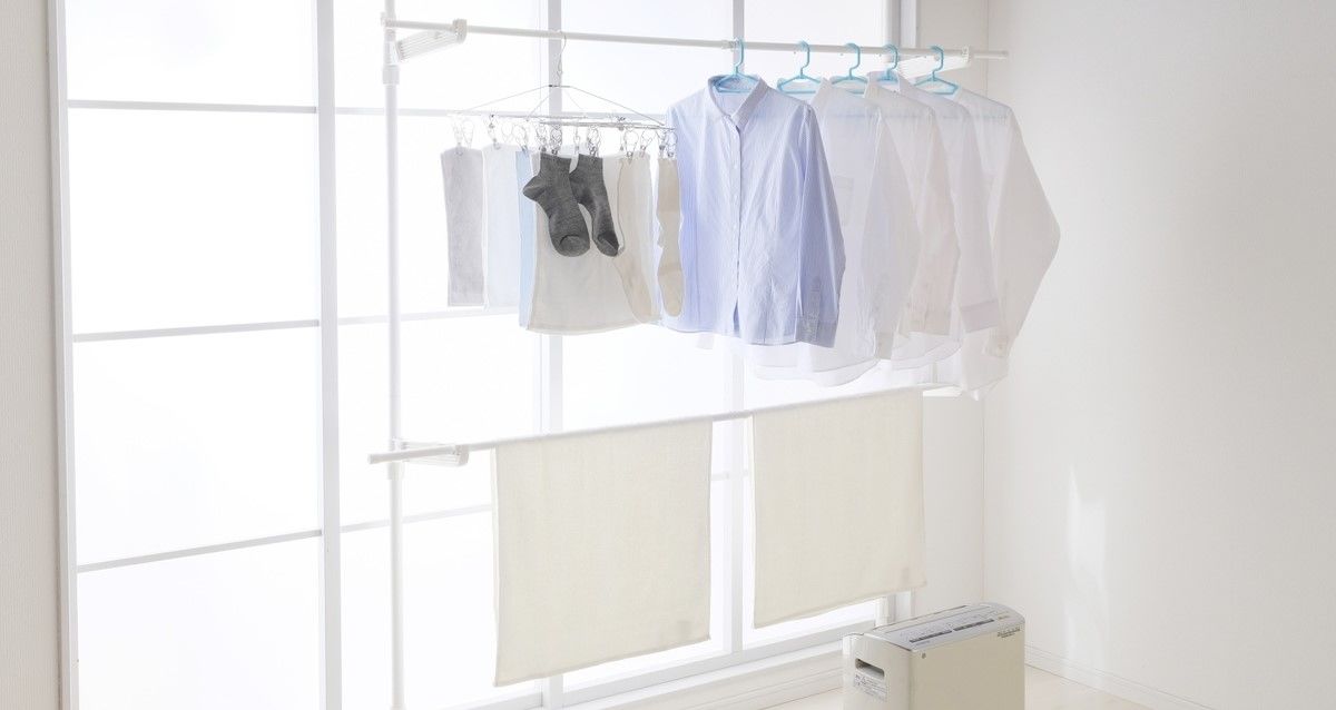 部屋干しの臭いの原因は〇〇だった！予防法や臭いが発生したときの対処法を伝授