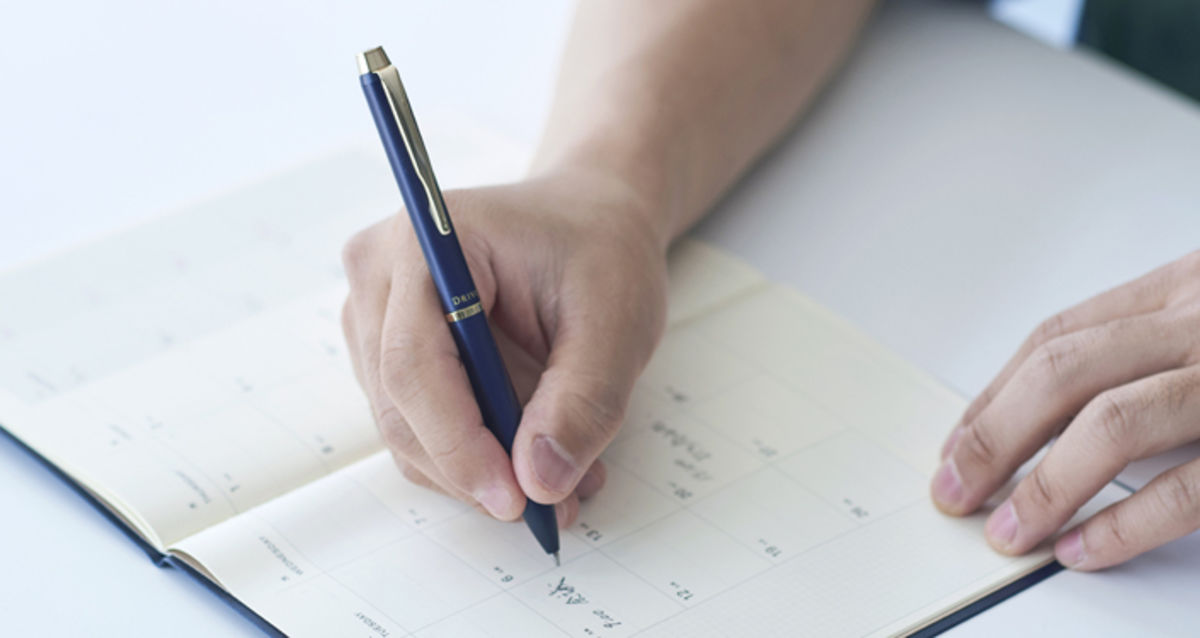 書きやすいボールペンの選び方