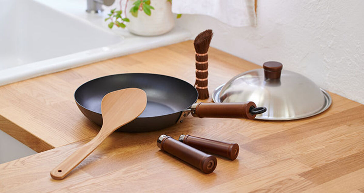 おすすめの鉄フライパンは？軽量・耐久性が抜群の商品や人気の便利アイテムを紹介