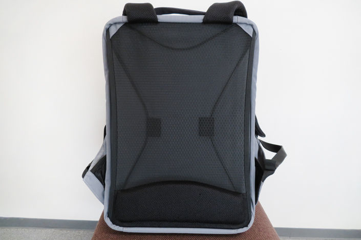 2106_bag_03.jpg