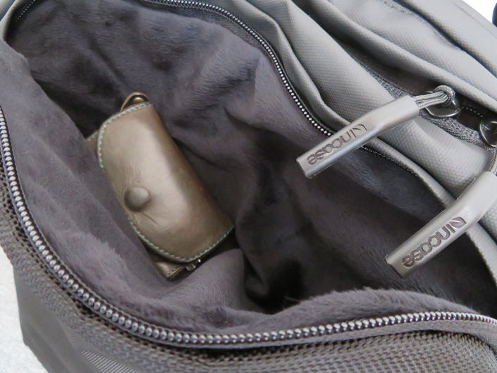 2106_bag_31.jpg