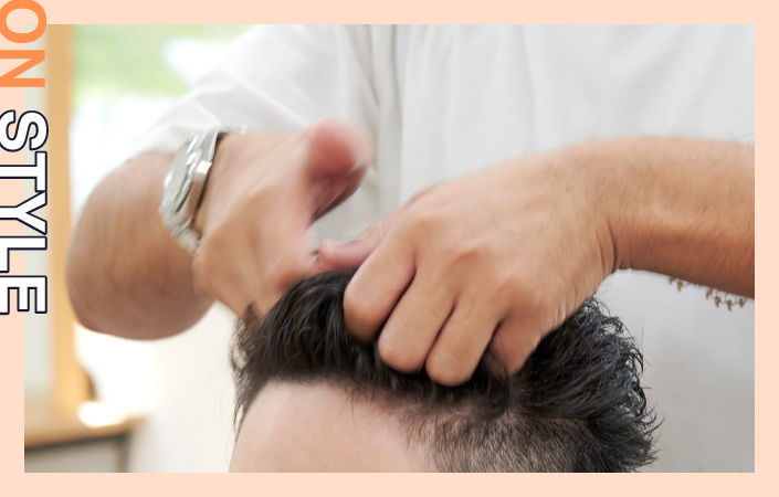 ヘアワックスを付ける