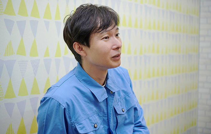 ゴミ問題について語る滝沢秀一さん