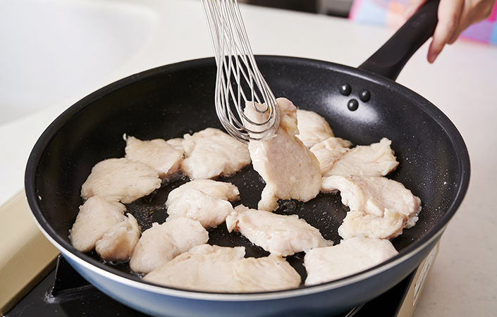 ひっくり返して裏面を焼く
