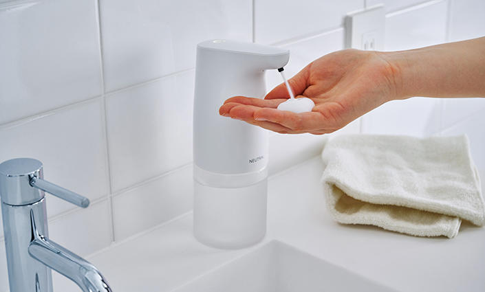 2102_washroom_02.jpg