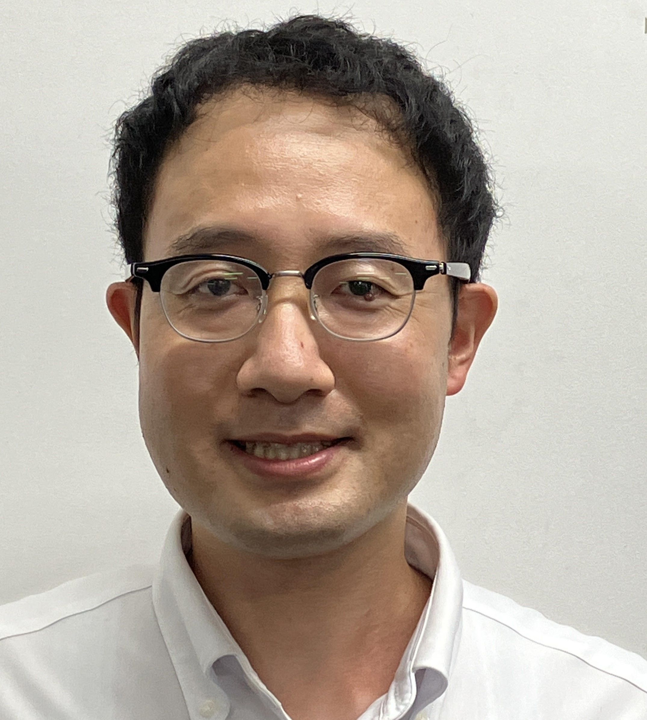 永田　新