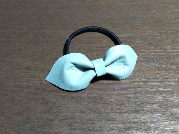 端材でヘアゴムの完成