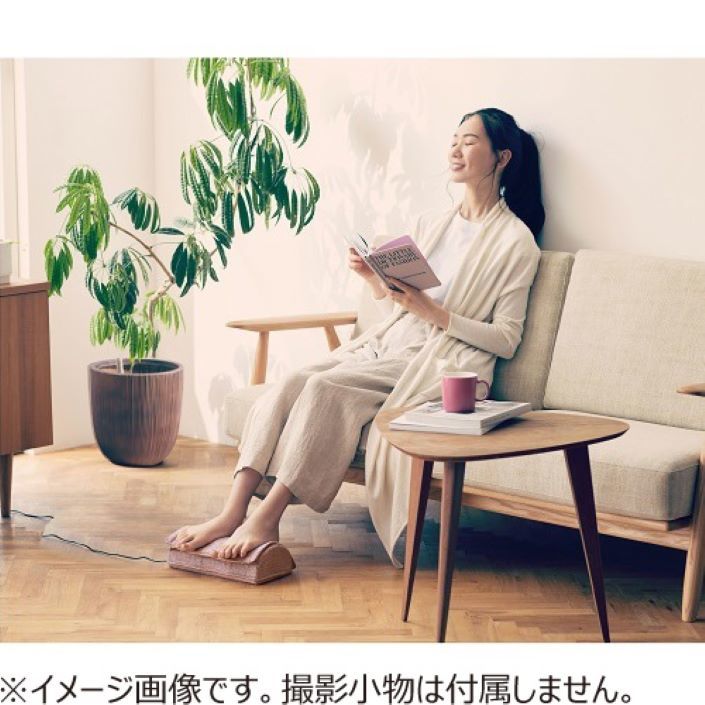 フットマッサージャーミニ　使用シーン④.jpg