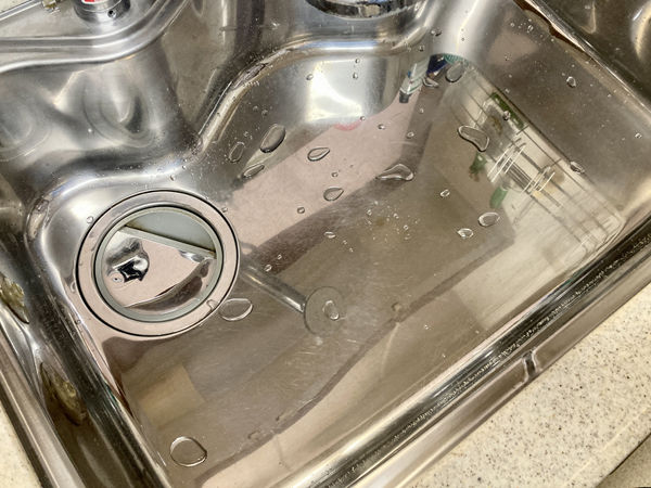 umeあかん10 ガラコ水はじく.jpg
