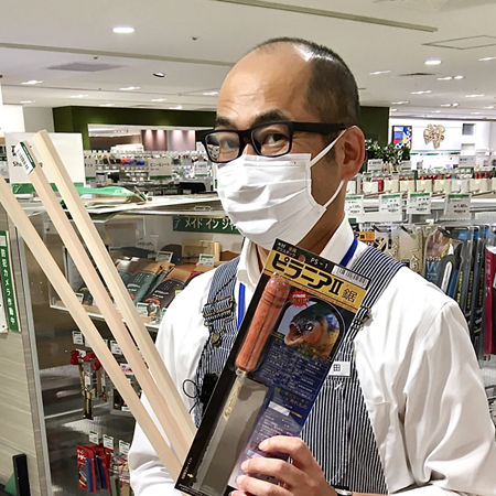 ume窓画像０　店主フロア画像.jpg